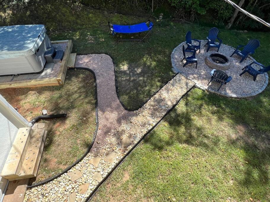 Riverside Relaxer W/Hot Tub+Fire Pit +Wifi & View Franklin Eksteriør billede